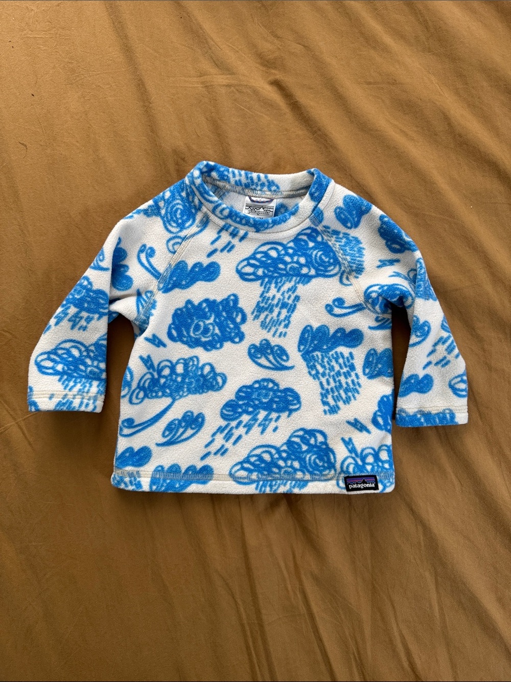 🌧️Patagonia White and Blue Toddler Fleece Pullover with Cloud Print